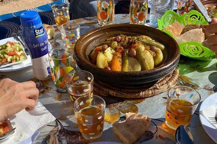 Excursión de un día desde Marrakech al Atlas y al valle de Ourika.