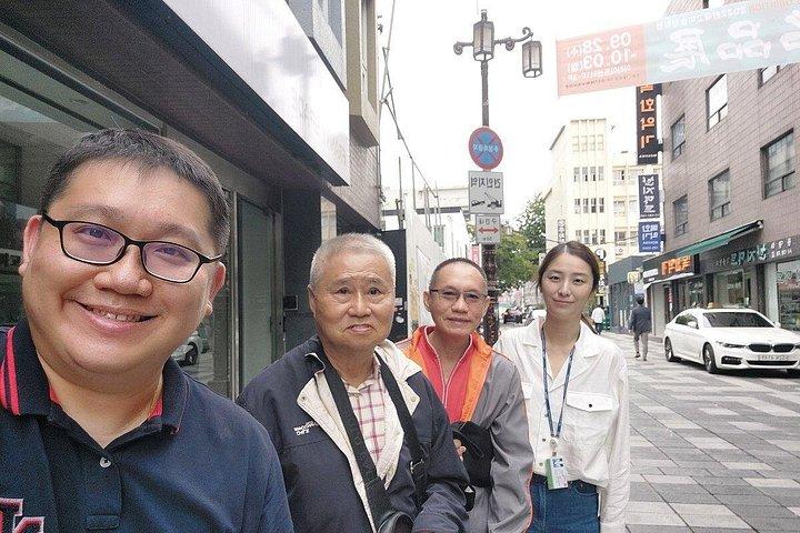 ベストアクティビティ - 半日ソウル旅行 (ソウル宮殿とソウル寺院)