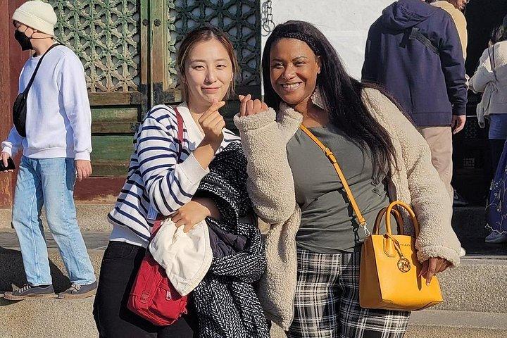 ベストアクティビティ - 半日ソウル旅行 (ソウル宮殿とソウル寺院)