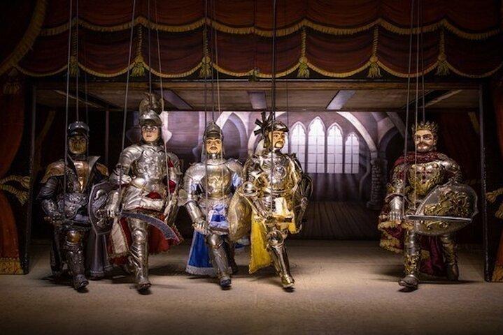 Visit to the Museum and show of Sicilian puppets in Syracuse