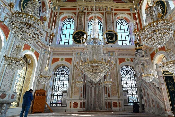Off Beaten Path of Istanbul: Beşiktaş-Ortaköy-Arnavutköy Private Guided Tour