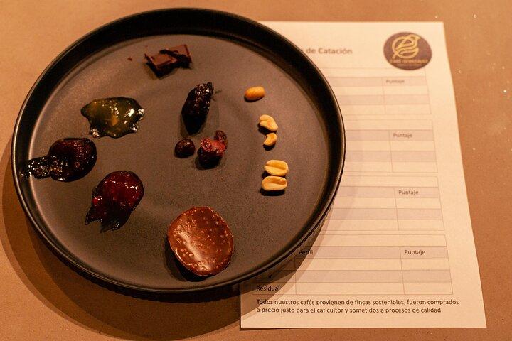 Specialty Coffee Tasting in Bogotá, From coffee growers to your cup