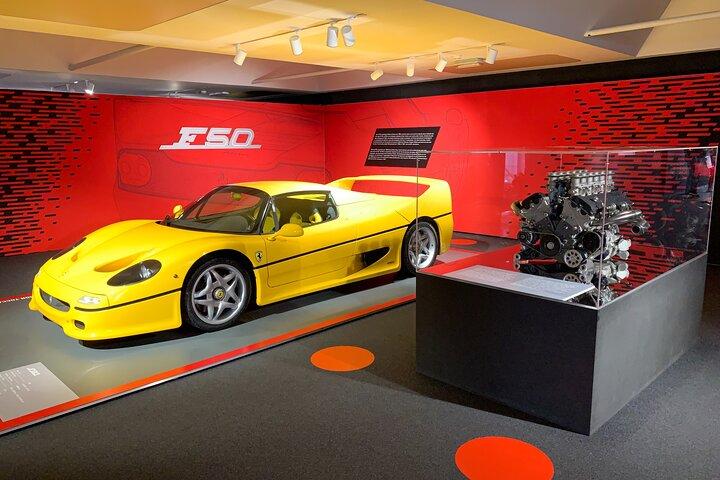 Visite guidée privée de trois musées Supercar