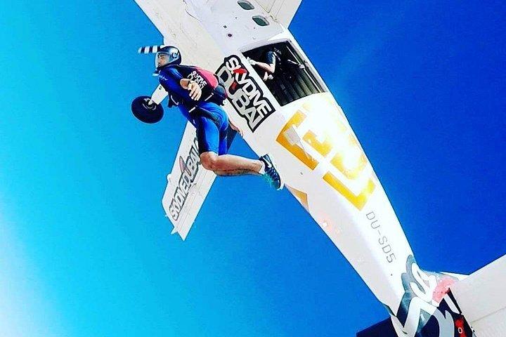 Sky Dive Dubai Palm oder Desert Zone mit Transferoptionen