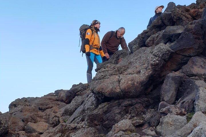 Pico Mountain: Klättra på Portugals högsta punkt 2351m