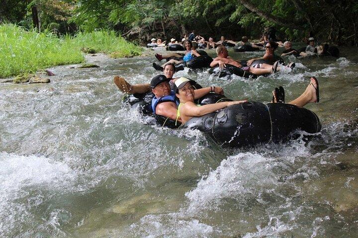 Dunn's River, River Tubing en Lunch Combo