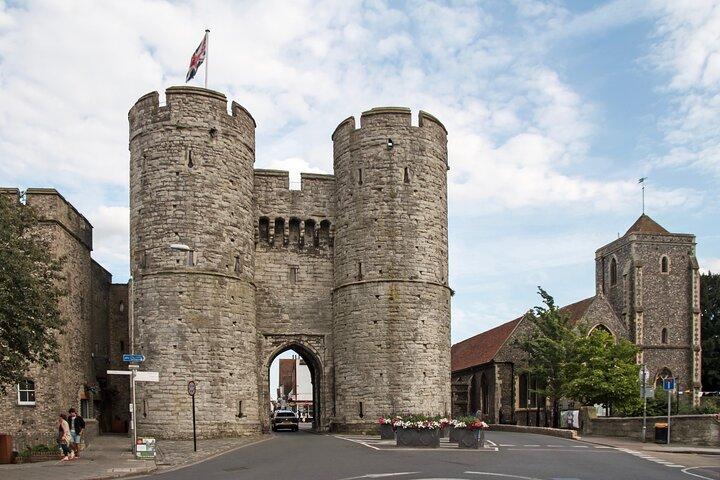 Canterbury Cathedral Hever Castle and Dover Castle Private Tour