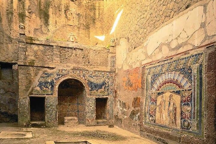 Herculaneum Private Tour. Discover the Ancient Roman City