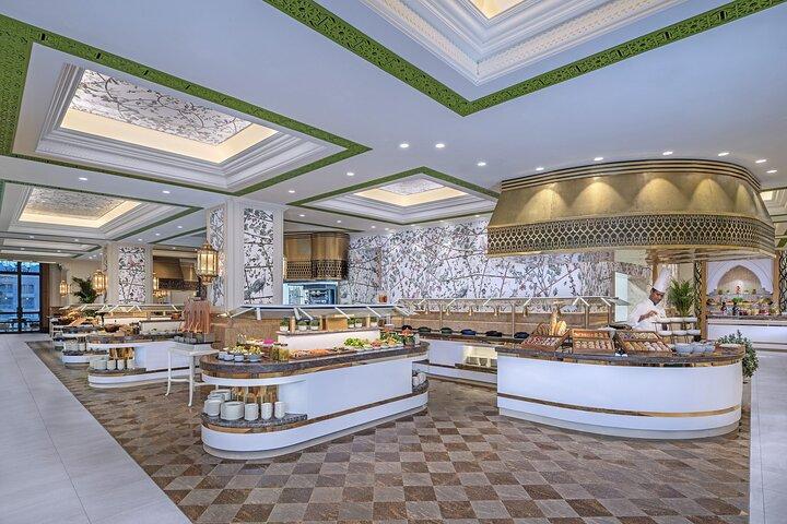 Emirates Palace Dining Experience Abu Dhabi