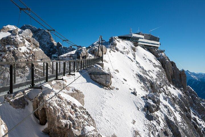 Dagtocht Dachsteingletsjer : Hangbrug & Alpen vanuit Wenen