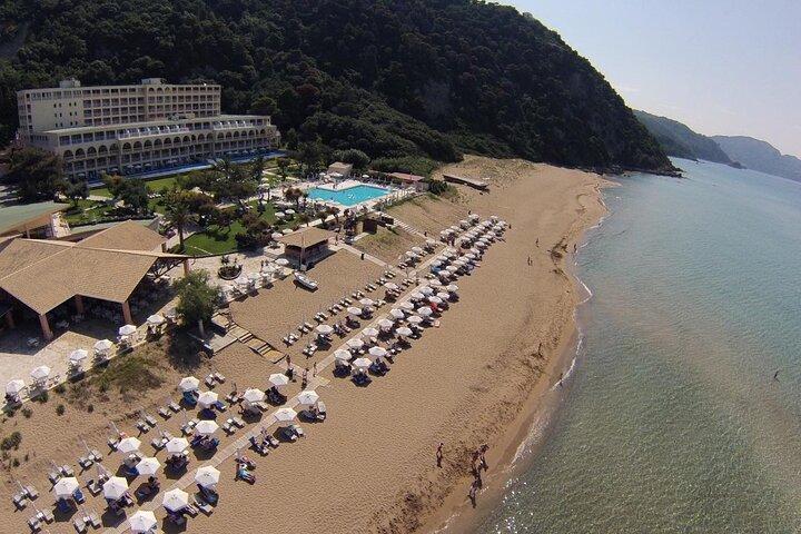 Corfu: um dia descontraído na praia de Glyfada