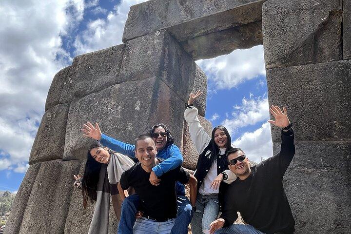 Cusco: Archeological Sites Tour and Forest Photo Experience