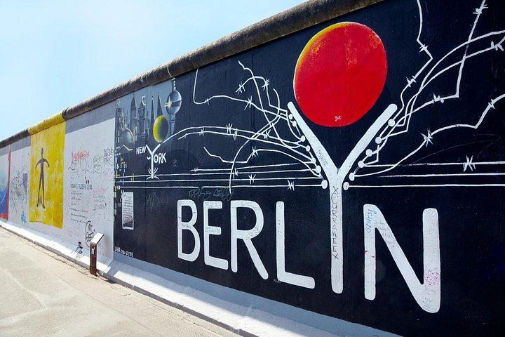 Private Berlin Tour: Berlin Wall & Cold War First-Hand Stories