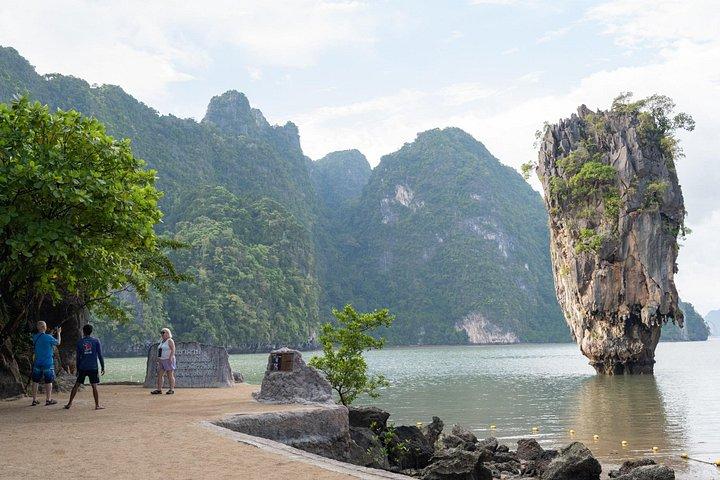 パンガー湾＆ジェームズボンド島へのプーケットサンセットビッグボートトリップ