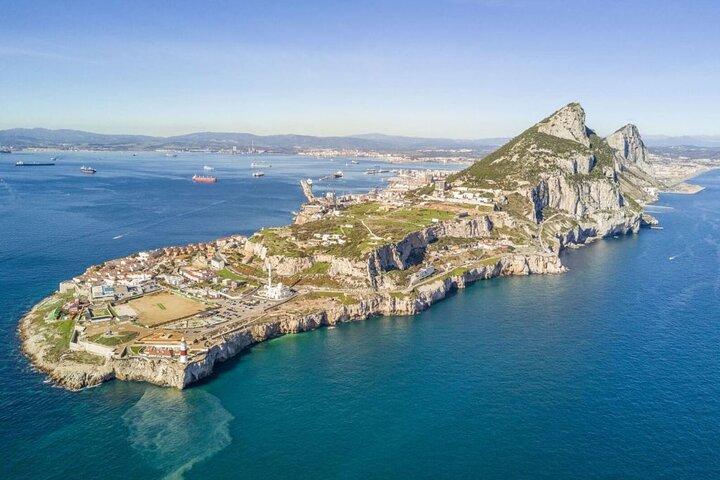 Dagtrip Gibraltar vanuit Sevilla : Rock Tour, St. Michael & Monkeys
