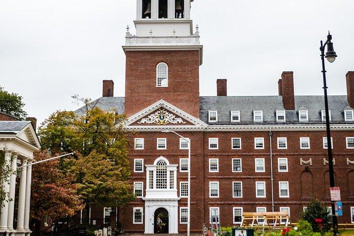 Tour privato a piedi e in auto di Boston e Cambridge
