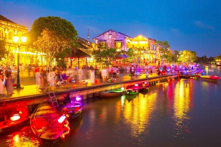 Excursión a la montaña de mármol y la ciudad antigua de Hoi An en Vietnam