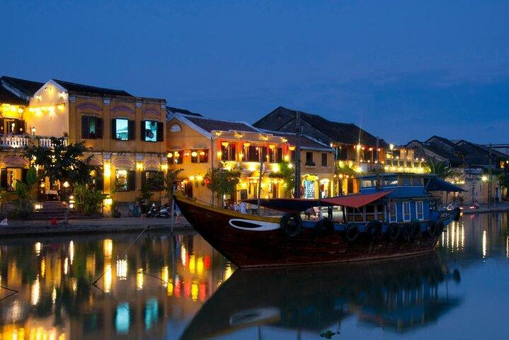 Excursión a la montaña de mármol y la ciudad antigua de Hoi An en Vietnam