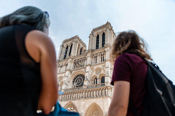 París medieval: Notre Dame, Sainte Chapelle y Conciergerie