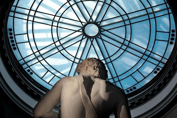 Florence Coupe-file Visite guidée de l'Académie Michelangelo David