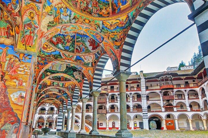 Private Transfer From Sofia to Bansko with Rila Monastery Visit