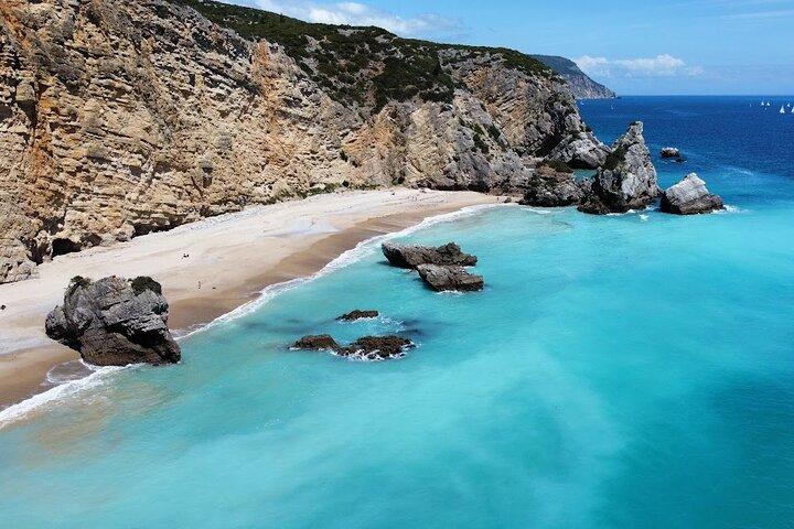 Boat Transfer to Ribeiro do Cavalo Beach with Return