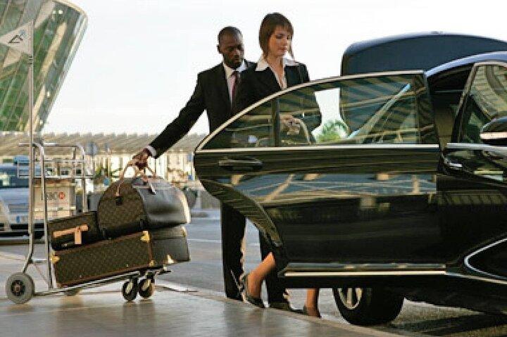 Private Transfer from Fiumicino Rome Airport to Rome Center
