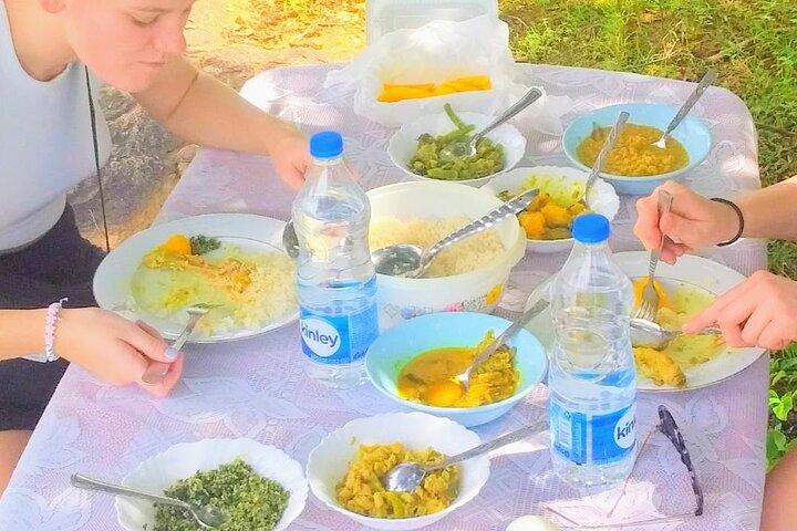 Udawalawe Safari Tour - Hotel Pick-up and Transfers Including