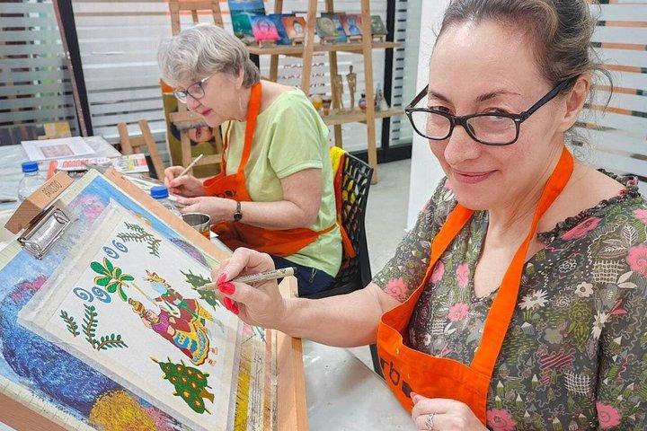 独自のラジャスタンパド絵画を作る