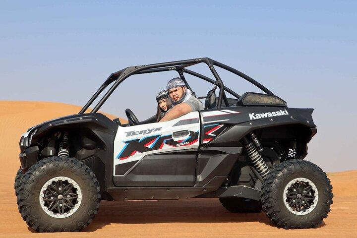 Polariseer Dune Buggy 1000cc in Red Dunes Desert