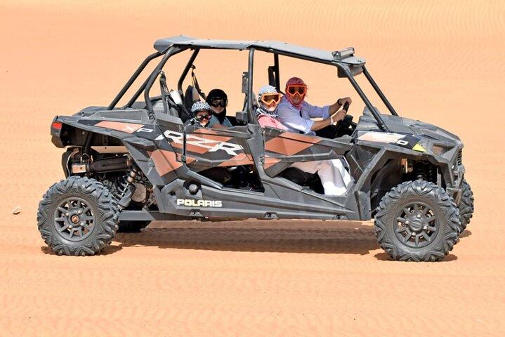 Polariseer Dune Buggy 1000cc in Red Dunes Desert