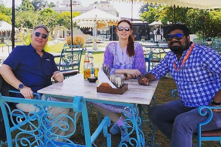 Udaipur Local Sightseeing Tour mit Taxi & Tuk-tuk (Rikshaw)