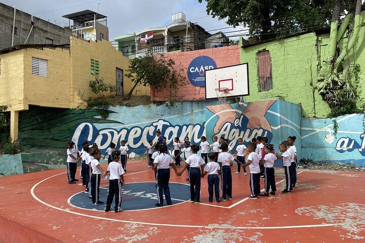 Santo Domingo fora dos roteiros mais conhecidos