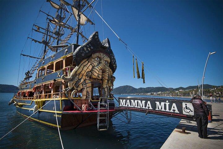 Excursion bateau pirate tout compris Marmaris avec BBQ
