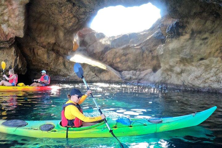 Havskajakpaddling Mykonos naturliga skönhetsstränder