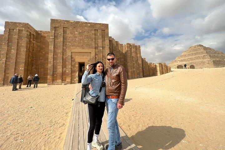 Private tour Giza pyramids, Sakkara& Memphis in Cairo/Giza hotels