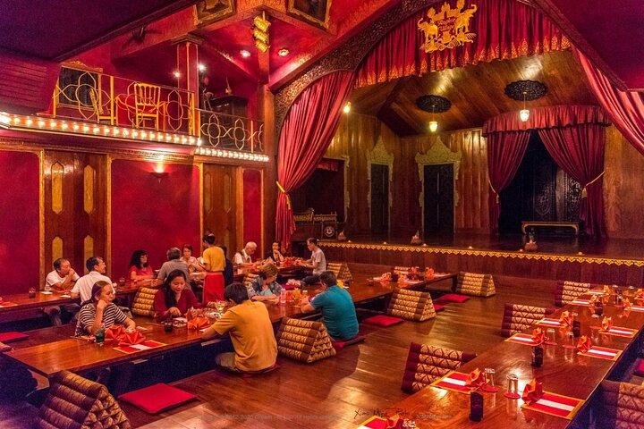 アプサラ シアター パフォーマンス ディナー付き