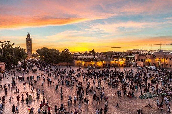 アトラスでの12日間の帝国都市砂漠グランドツアーハイキング