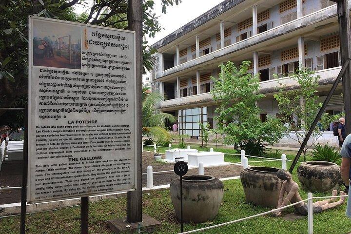 Halvdagstur til Killing Field og folkemordsmuseet