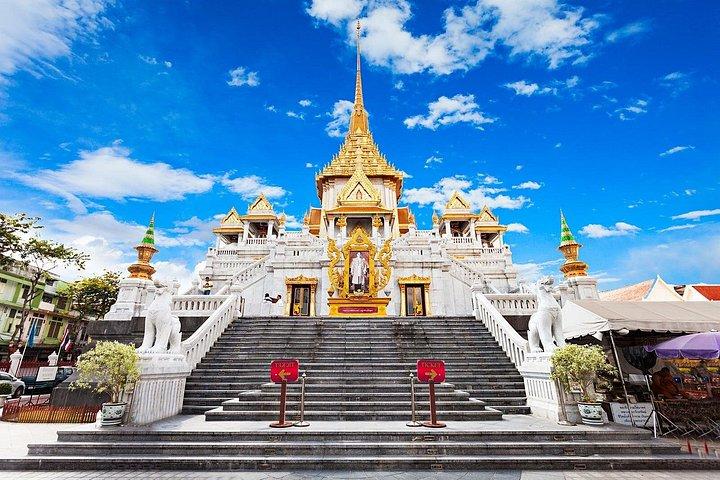 Bangkok Private Temple Tour with Lunch