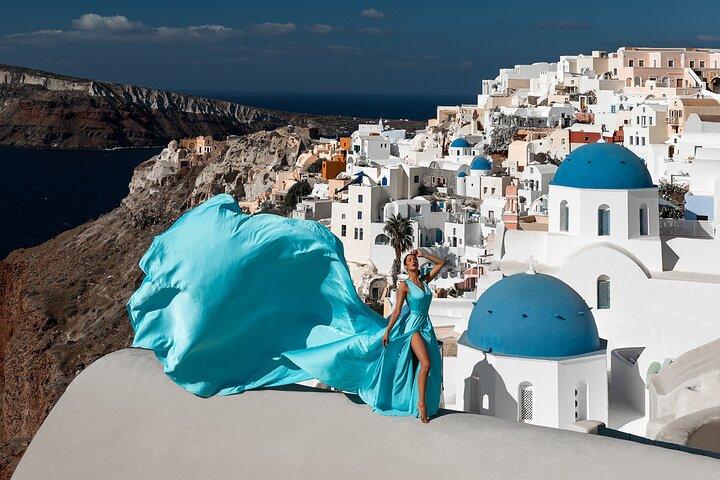 foto do vestido voador de Santorini