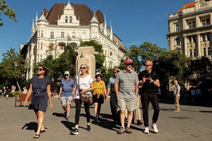 Budapest Innenstadtspaziergang mit Kaminkuchen und Metropass