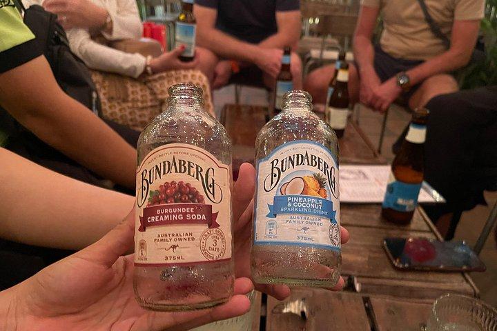 ベスパ スクーターによるサイゴン ナイト ストリート フードとクラフト ビール ツアー