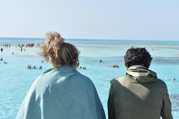 ラス モハメッドとホワイト アイランドの豪華ヨット旅行シャルム エル シェイク