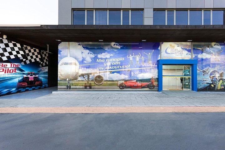 Become a Pilot for a Day in a Professional Airbus 320 Simulator