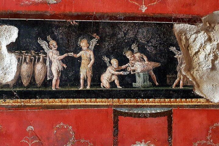 The beautiful Pompeii, two-hour tour to discover the hidden places of the city