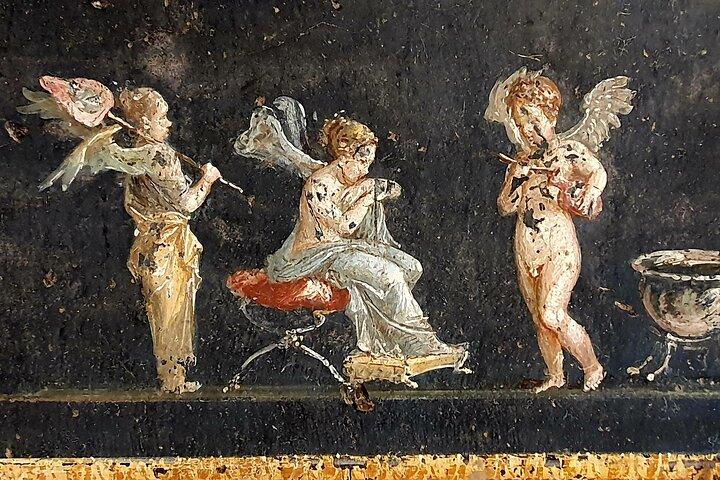 The beautiful Pompeii, two-hour tour to discover the hidden places of the city