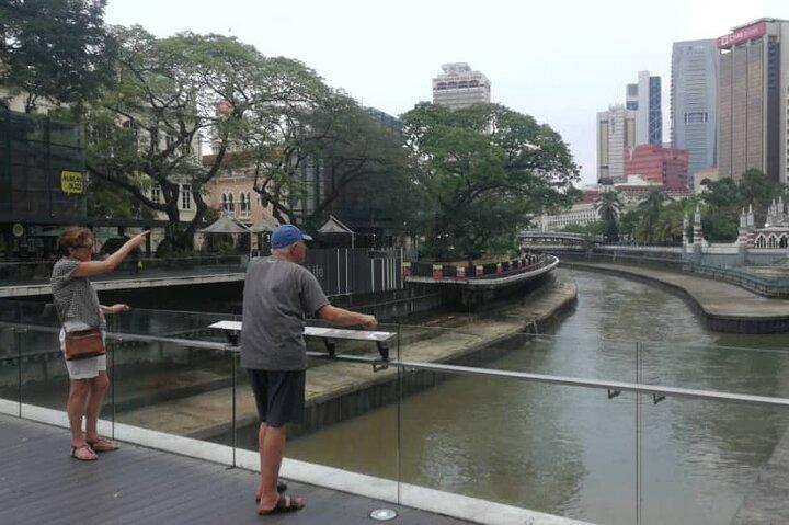 クアラルンプール国際空港乗り継ぎツアー