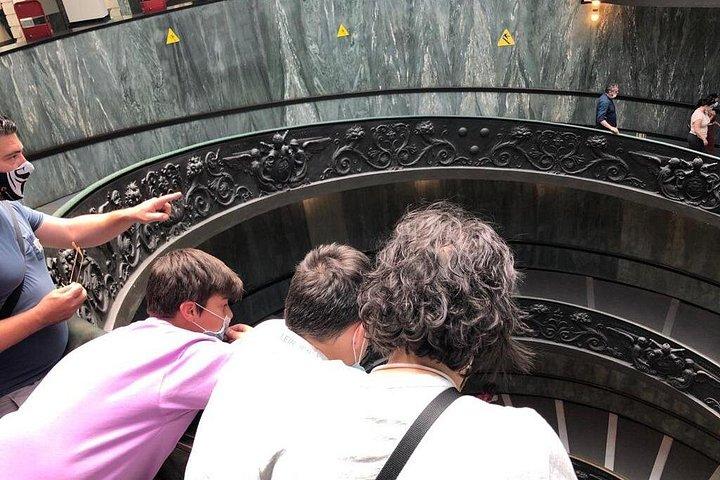 バチカン：バチカン美術館とシスティーナ礼拝堂のガイド付きツアー