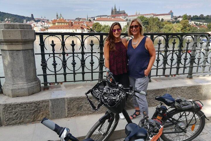 Kommunisme og 2. verdenskrig Prag bytur